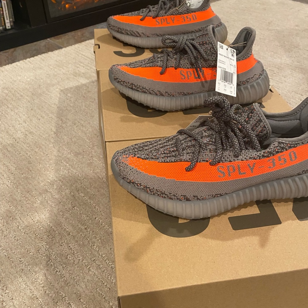 Yeezy beluga reflective size 7Y